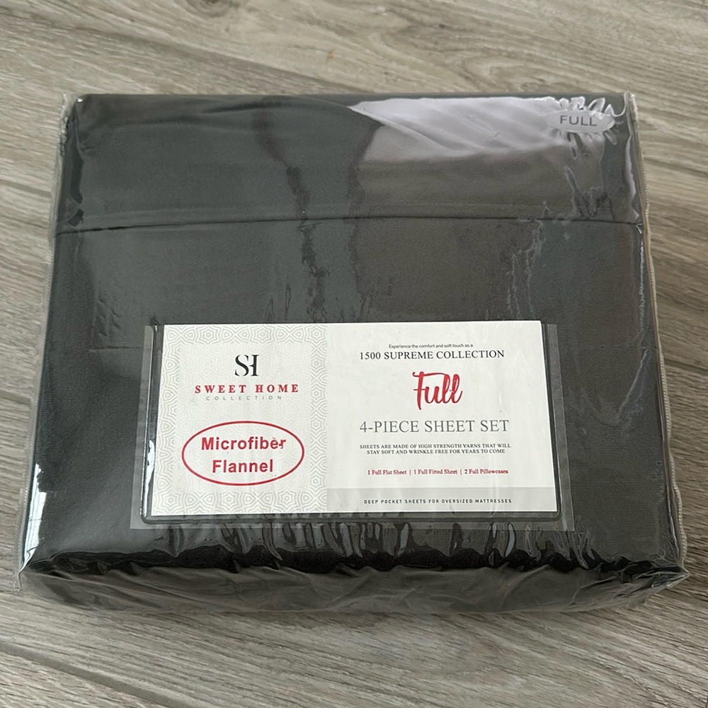 Full Size Bed Sheets - Brand new, still in the package!